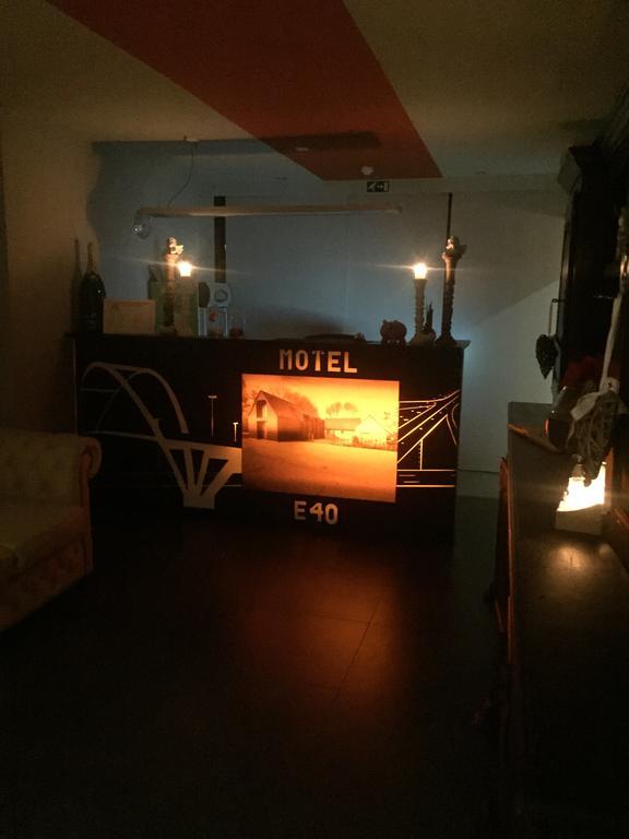 M-Otel E40 Wetteren Bagian luar foto